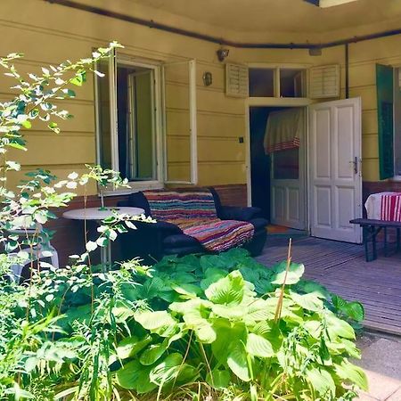 Vintage Studio Apartment, Garden And Free Parking Budapest Exterior photo