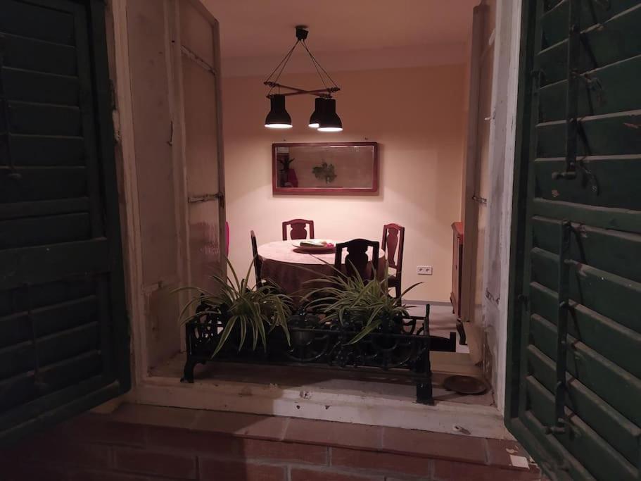 Vintage Studio Apartment, Garden And Free Parking Budapest Exterior photo